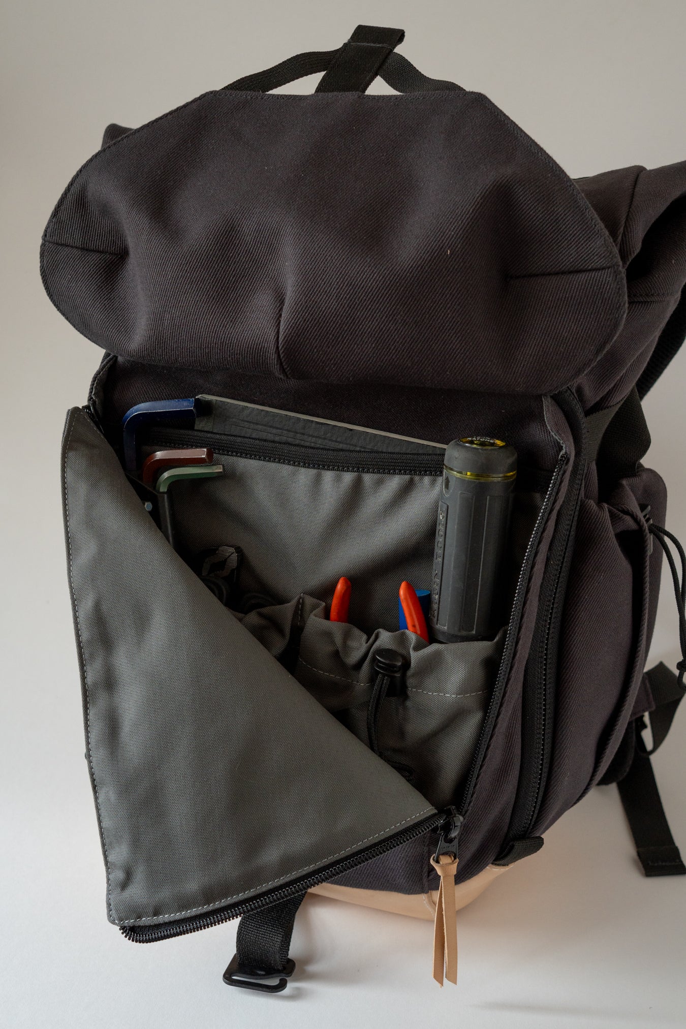 Waxed Twill Backpack 22L