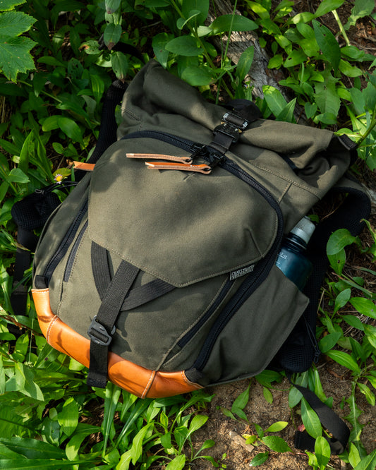 Waxed Twill Backpack 22L (preorder)