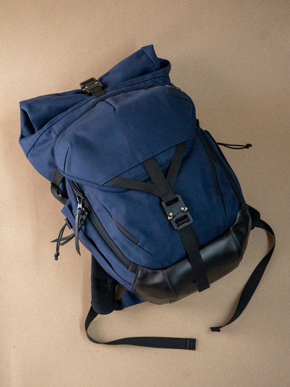 Mighty Oak 40L Navy/Black/Glacier