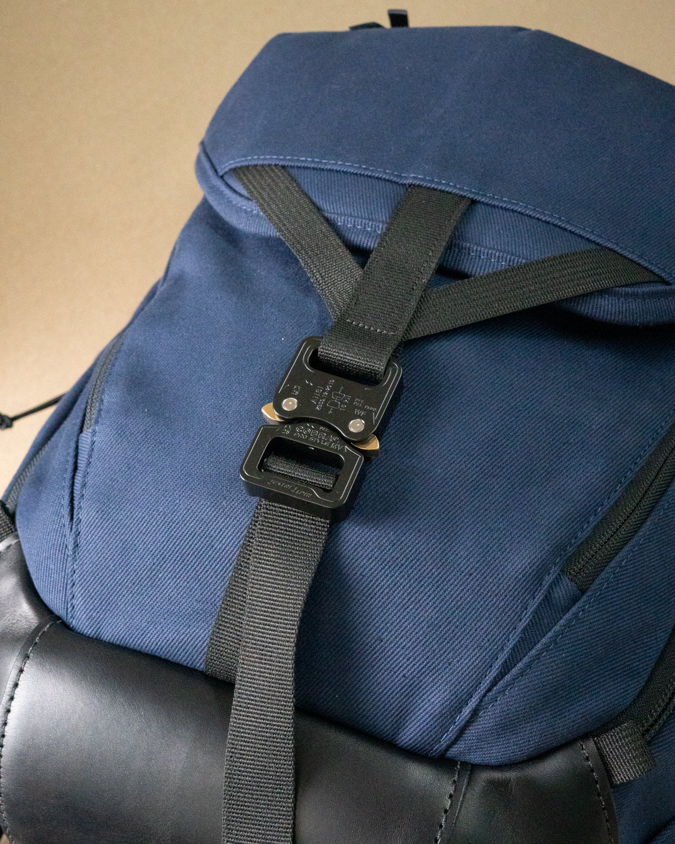 Mighty Oak 40L Navy/Black/Glacier