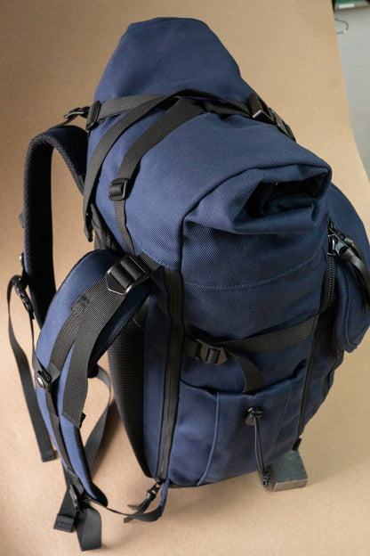 Mighty Oak 40L Navy/Black/Glacier