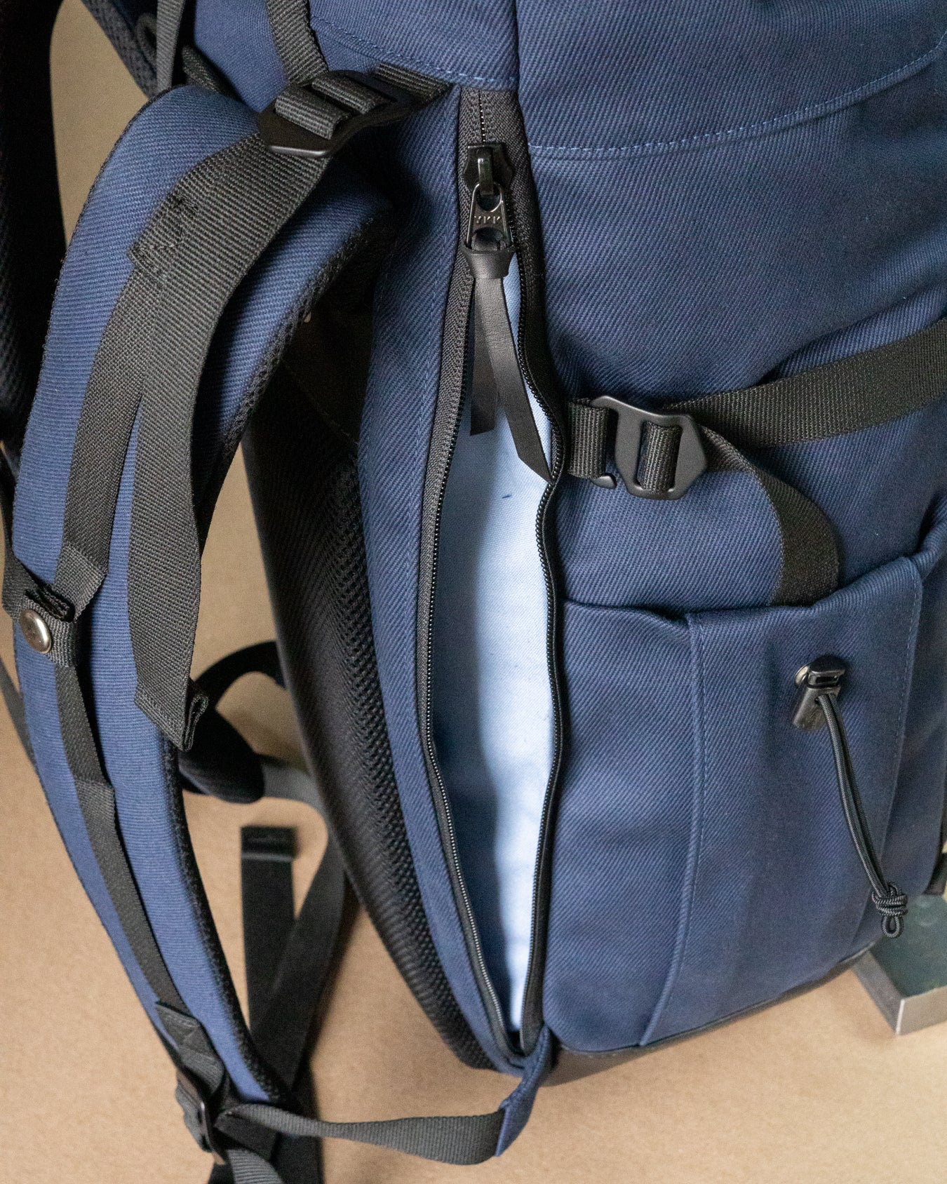 Mighty Oak 40L Navy/Black/Glacier