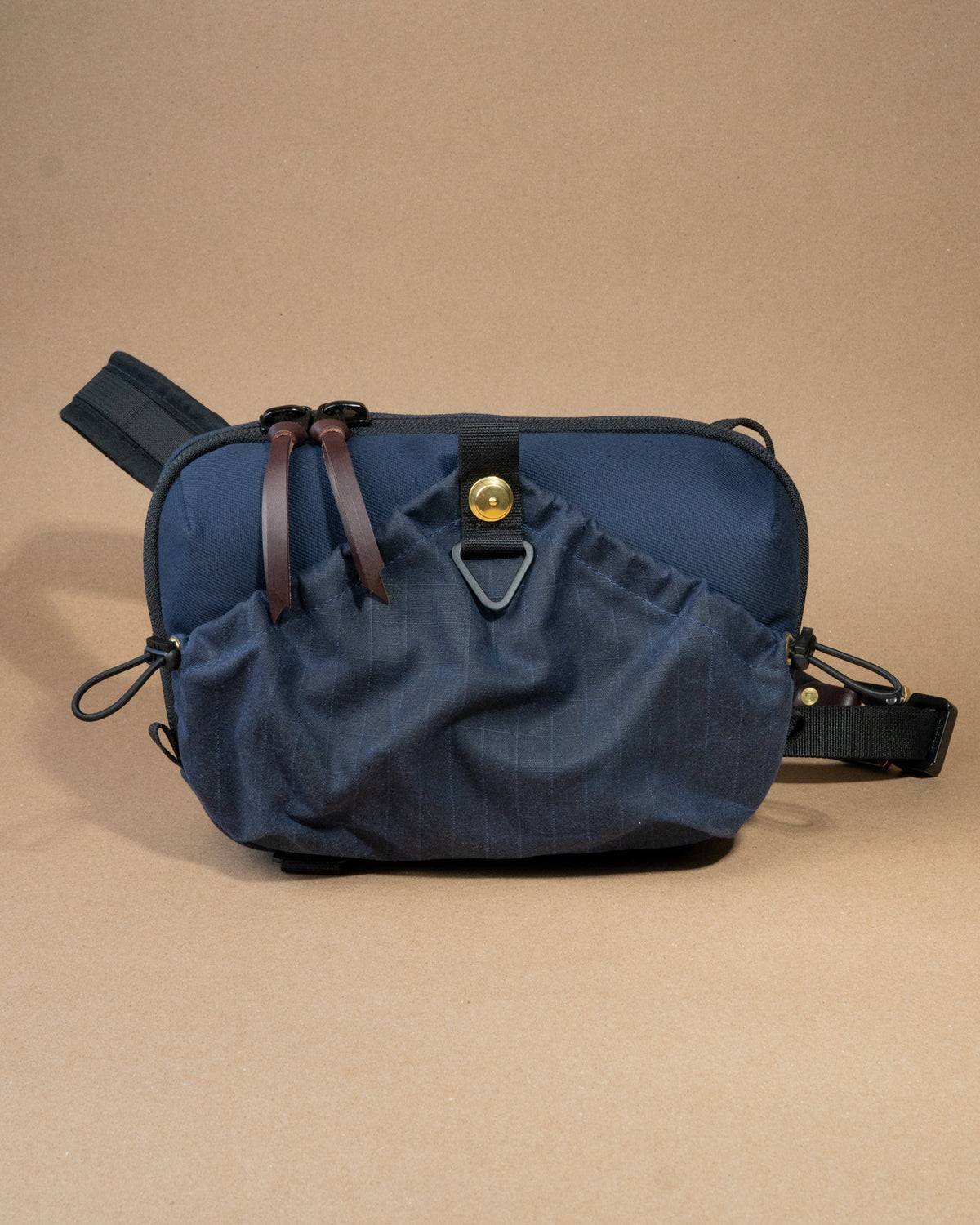 Chestnut Crossbody Sling 4.5L (NVY/DRF/BRN)